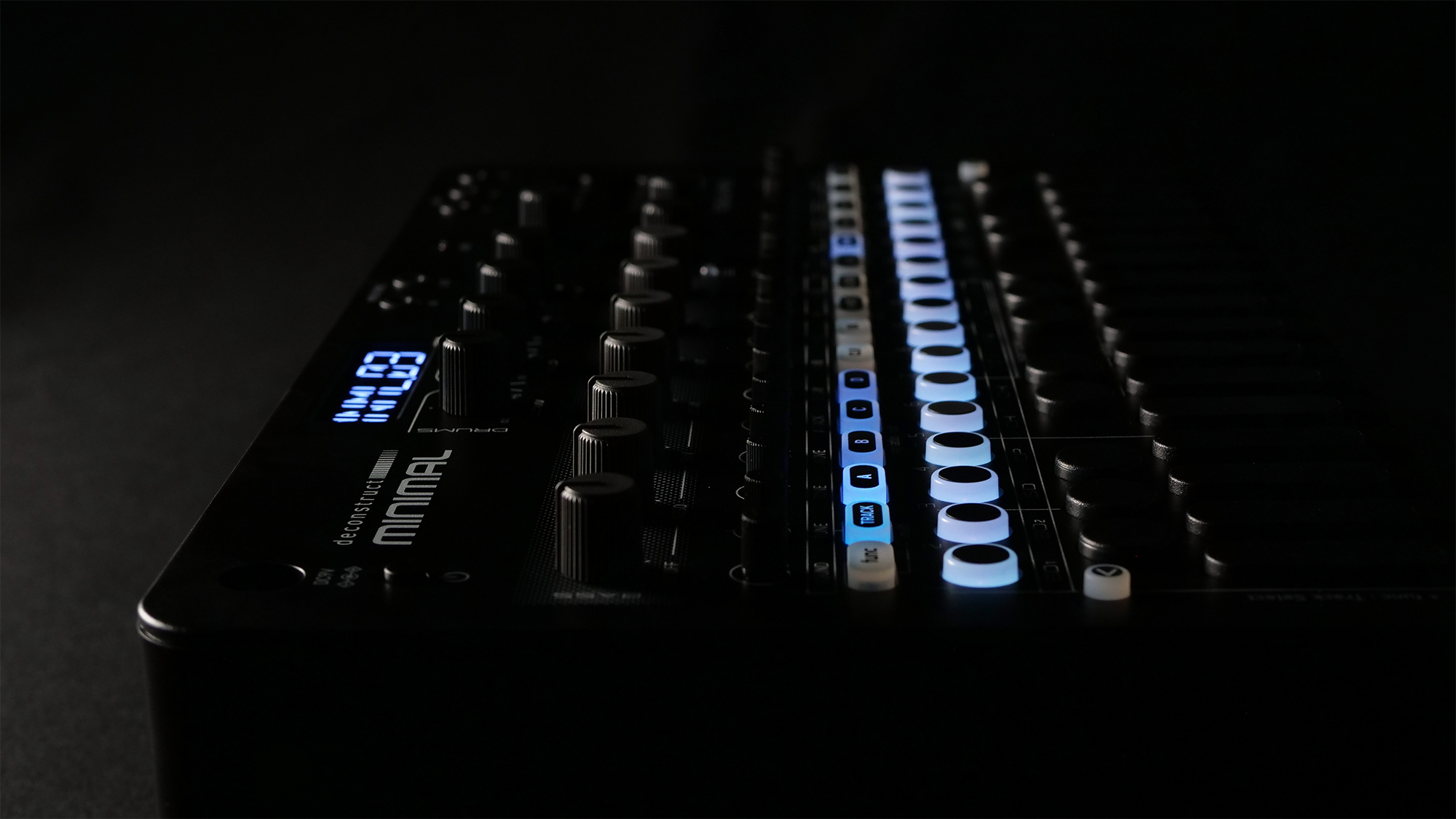 deconstruct MINIMAL